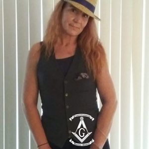 Meet your Posher, Kelli